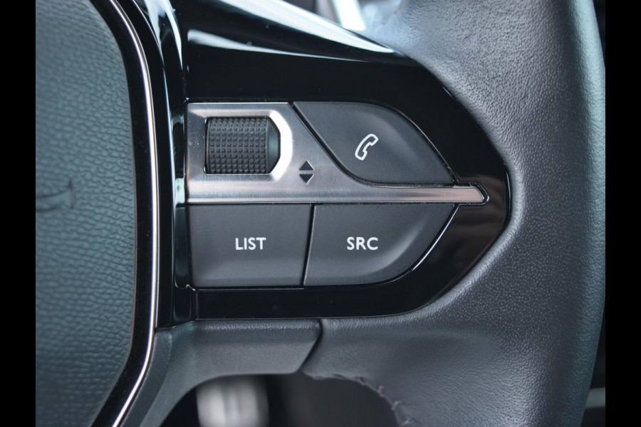 Peugeot 2008 1.2 PureTech Allure Pack | AUTOMAAT | 130 PK | NAVI | CRUISE CONTROL | PARKEERSENSOREN MET CAMERA | CLIMATE CONTROL | 25.716 KM