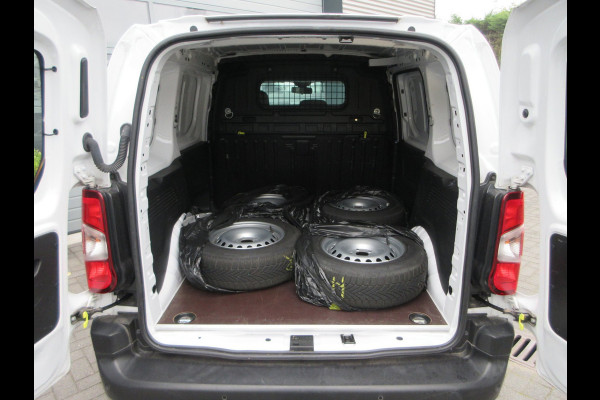 Toyota PROACE CITY 1.5 D-4D Live, 102pk, Euro 6, Airco, PDC, 3-Zits, Navigatie.