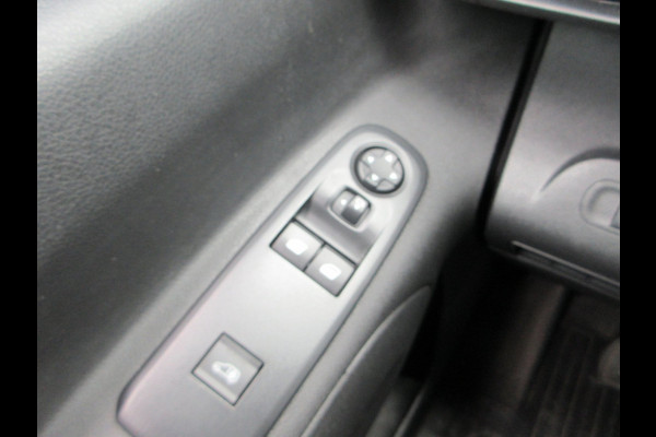 Toyota PROACE CITY 1.5 D-4D Live, 102pk, Euro 6, Airco, PDC, 3-Zits, Navigatie.