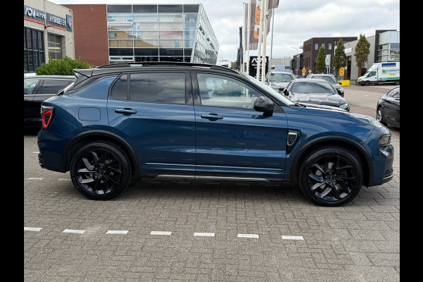 Lynk & Co 01 1.5 Trekhaak l Pano l NAVI l Camera l Zwarte Hemel