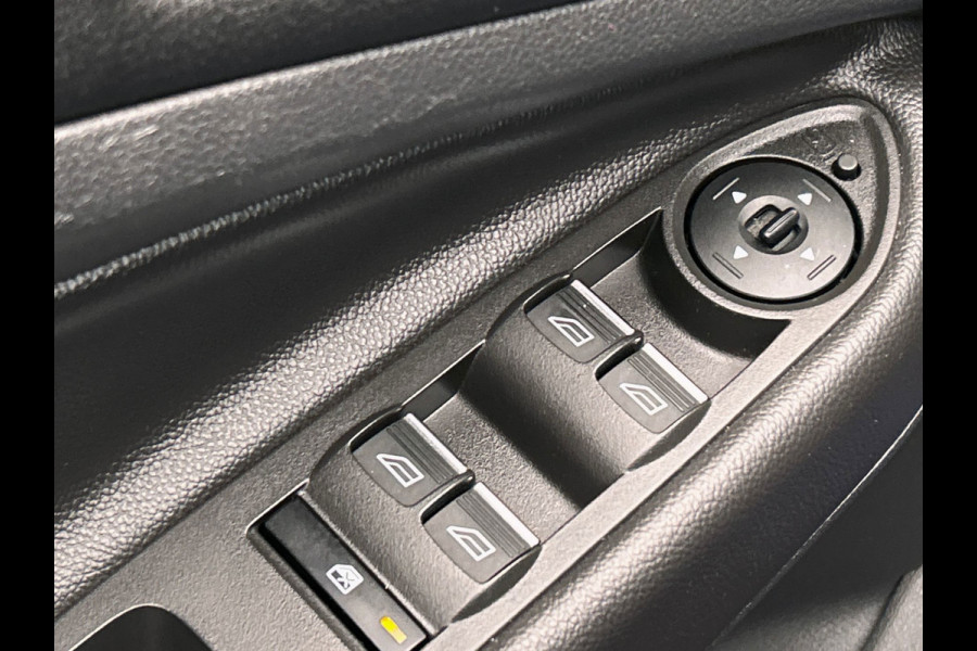 Ford Kuga 1.5 EcoBoost Trend Ultimate | Origineel NL | Trekhaak | Camera | Cruise/Control |Carplay | Navigatie | Climate/Control |