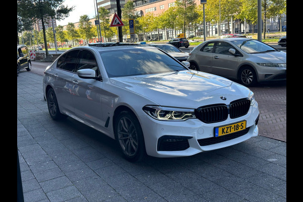 BMW 5 Serie 530e iPerformance High Executive M-Sport Schuifdak