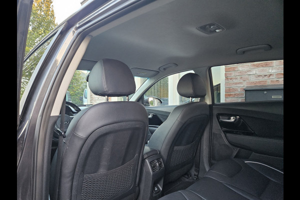 Kia e-Niro ExecutiveLine 64 kWh SOH 100%! Carplay! Camera! Leer! Nette Auto! Navigatie!