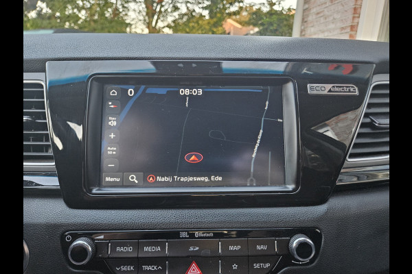 Kia e-Niro ExecutiveLine 64 kWh SOH 100%! Carplay! Camera! Leer! Nette Auto! Navigatie!