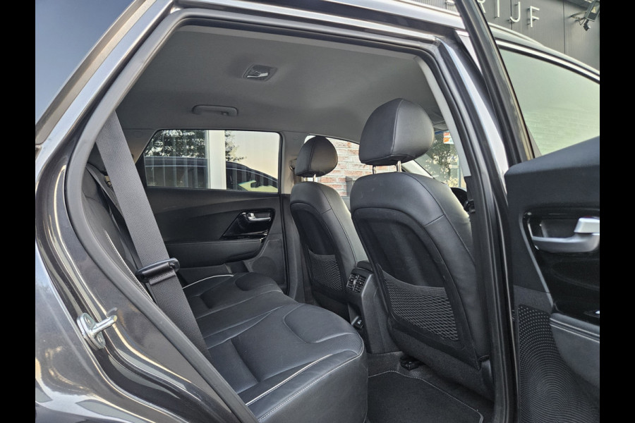 Kia e-Niro ExecutiveLine 64 kWh SOH 100%! Carplay! Camera! Leer! Nette Auto! Navigatie!