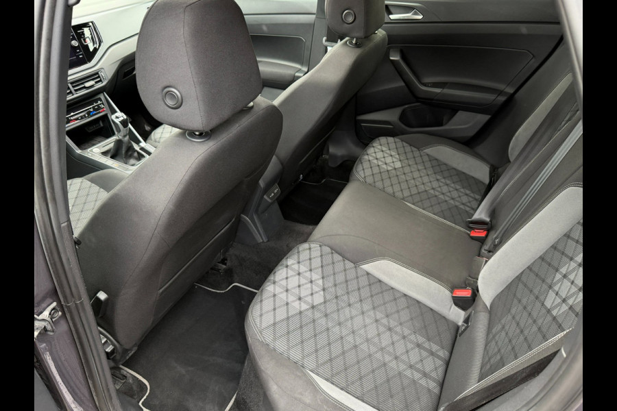 Volkswagen Polo 1.0 TSI R-Line PANO l ACC l CARPLAY