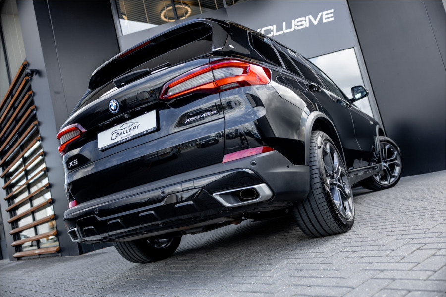 BMW X5 xDrive45e Executive - Panorama | Luchtvering | ACC | Keyless