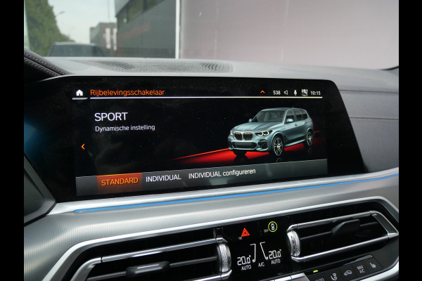BMW X5 xDrive45e M-SPORT | A.C.C | H.U.D | TREKHAAK | 4WS | 22 INCH | LUCHTVERING!!