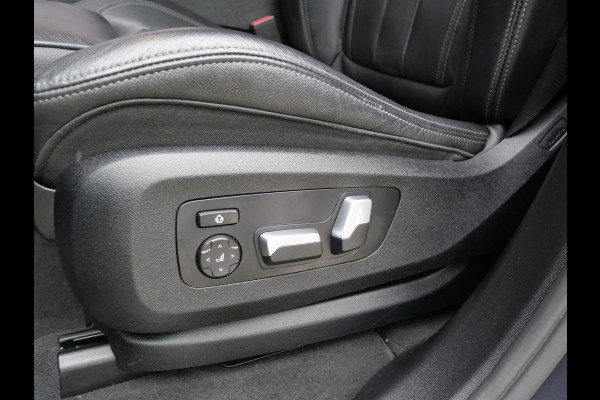 BMW X5 xDrive45e M-SPORT | A.C.C | H.U.D | TREKHAAK | 4WS | 22 INCH | LUCHTVERING!!