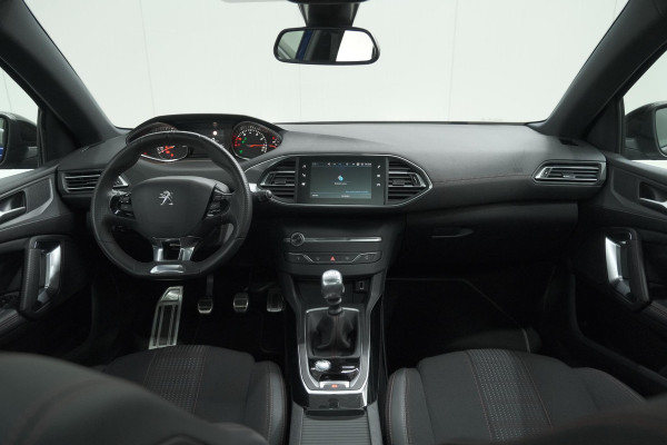 Peugeot 308 SW PureTech 130 GT-line | Black Pack | Panoramadak | Camera | Adaptieve Cruise Control