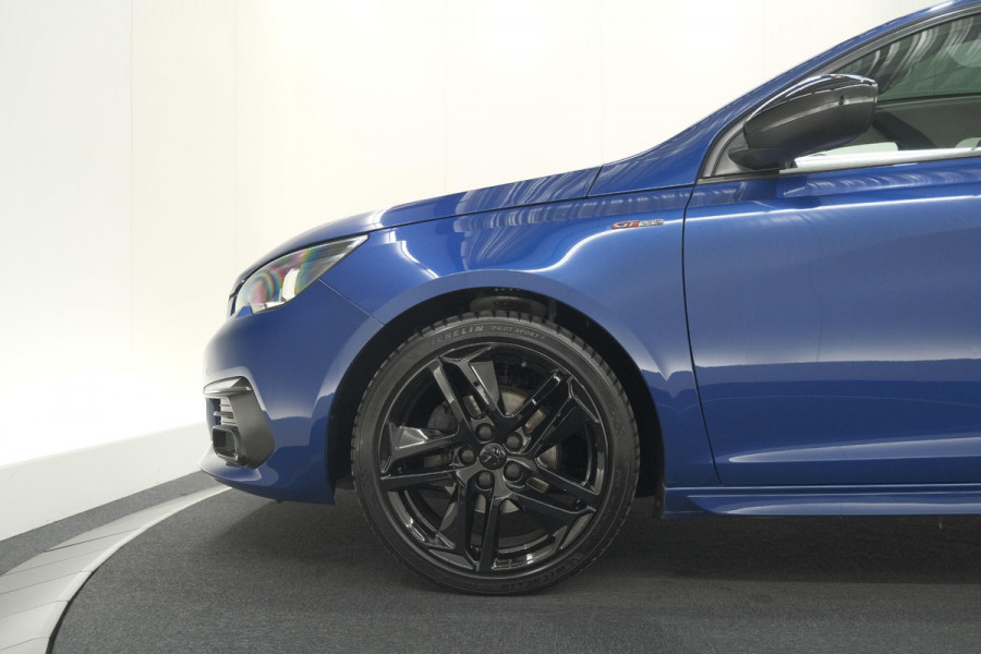 Peugeot 308 SW PureTech 130 GT-line | Black Pack | Panoramadak | Camera | Adaptieve Cruise Control