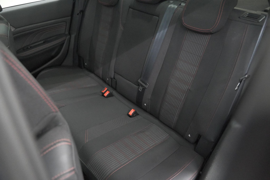 Peugeot 308 SW PureTech 130 GT-line | Black Pack | Panoramadak | Camera | Adaptieve Cruise Control