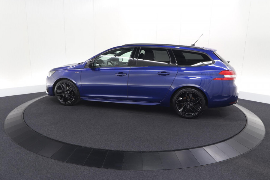 Peugeot 308 SW PureTech 130 GT-line | Black Pack | Panoramadak | Camera | Adaptieve Cruise Control