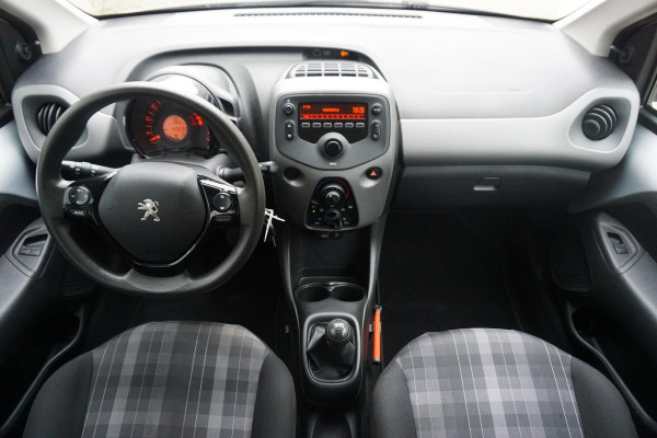 Peugeot 108 1.0 e-VTi Pack Premium Active/Airco/Mistlampen/ APK Oktober 2028.