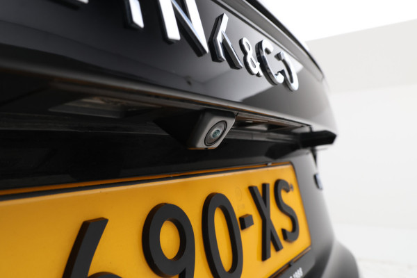 Lynk & Co 01 1.5 Panorama, Apple carplay, Zwarte hemel!