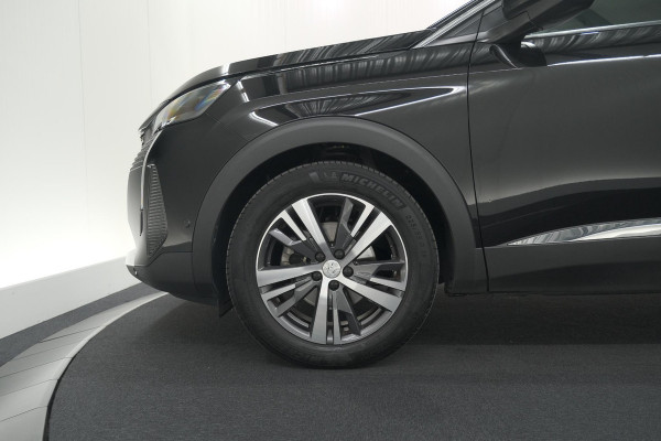 Peugeot 3008 PureTech 130 EAT8 Allure | Camera | Stoelverwarming | Apple Carplay | Dodehoekdetectie