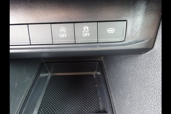Volkswagen Caddy 2.0 TDI L2H1 VW MAXI LAADRUIMTE INRICHTING AIRCO CRUISE ALARM PDCM