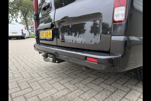 Fiat Talento 2.0 MultiJet automaat L2H1 SX DC 5 persoons / vaste prijs rijklaar € 19.950 ex btw / lease vanaf € 336 / zwart metallic / dubbele schuifdeur / trekhaak / airco / navi / camera !