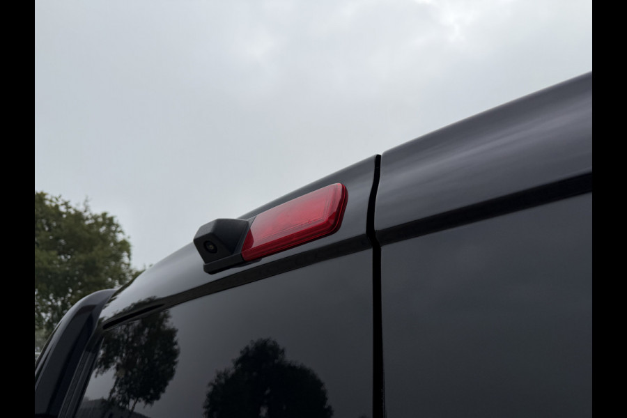 Fiat Talento 2.0 MultiJet automaat L2H1 SX DC 5 persoons / vaste prijs rijklaar € 19.950 ex btw / lease vanaf € 336 / zwart metallic / dubbele schuifdeur / trekhaak / airco / navi / camera !