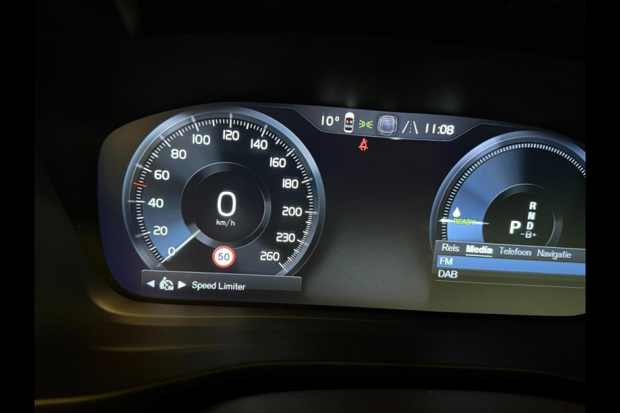 Volvo XC40 1.5 T4 Recharge R-Design BLACK-EDITION SOH-TEST/ PANO/H&K/NAVI/CAM/DAB/CARPLAY/M-STOELEN///