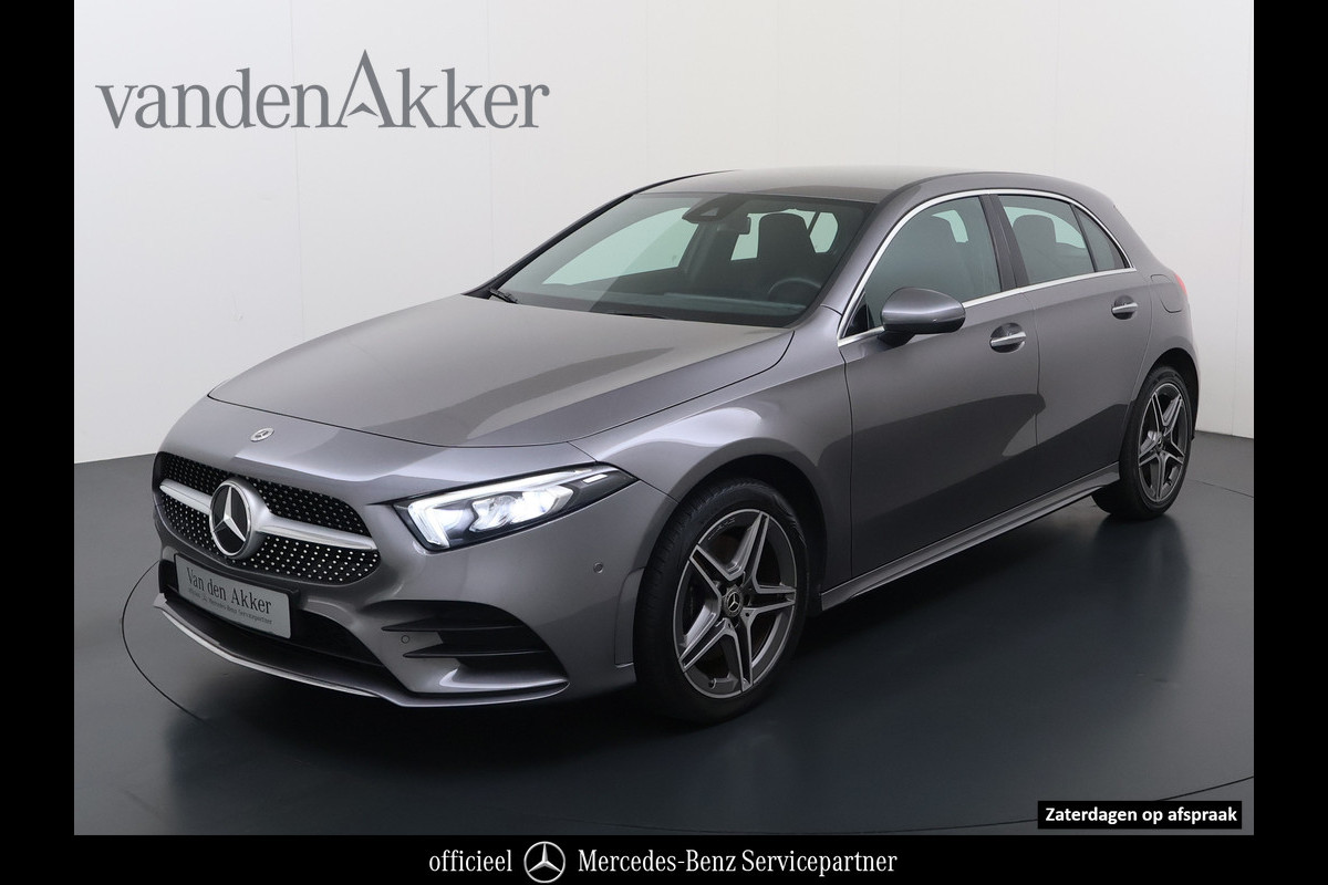 Mercedes-Benz A-Klasse 250e AMG // Camera // Keyless Entry // Sfeerverlichting // Wide Screen // Cruise Controle //