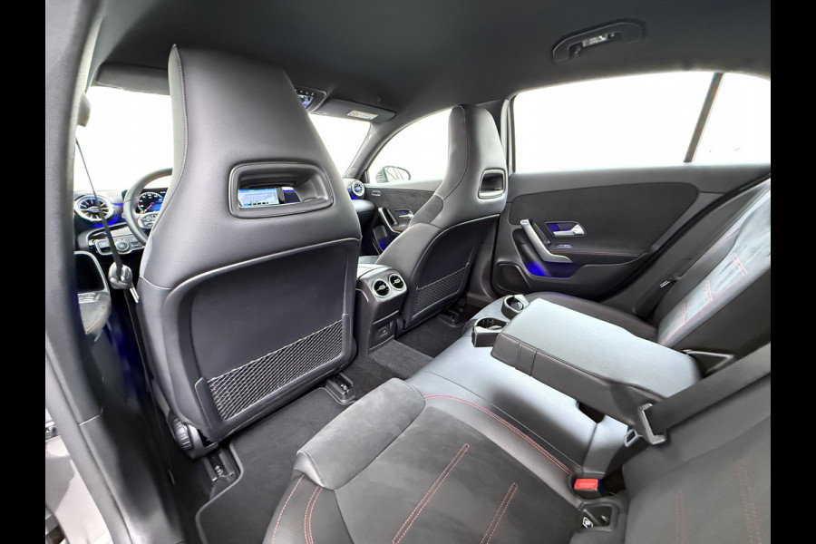 Mercedes-Benz A-Klasse 250e AMG // Camera // Keyless Entry // Sfeerverlichting // Wide Screen // Cruise Controle //