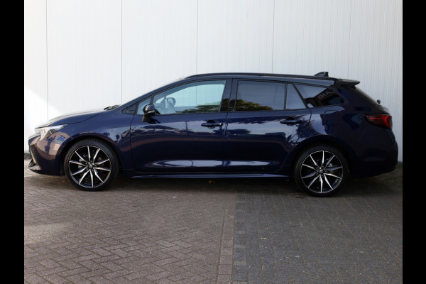 Toyota Corolla Touring Sports Hybrid 140 GR Sport | Bi-Tone | Half Leder | Stoelverwarming