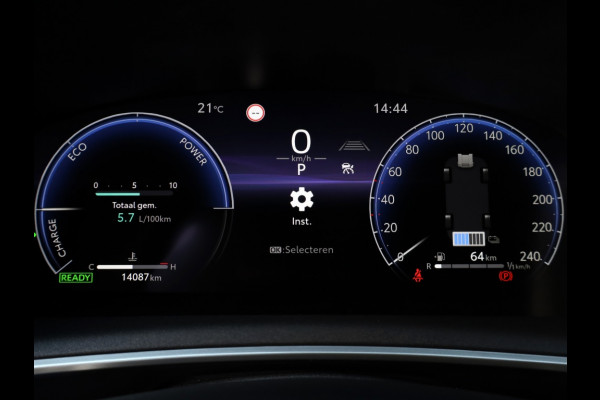 Toyota Corolla Touring Sports Hybrid 140 GR Sport | Bi-Tone | Half Leder | Stoelverwarming