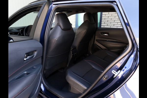 Toyota Corolla Touring Sports Hybrid 140 GR Sport | Bi-Tone | Half Leder | Stoelverwarming