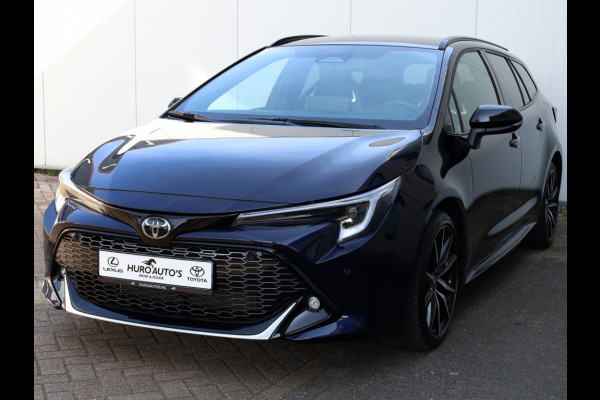 Toyota Corolla Touring Sports Hybrid 140 GR Sport | Bi-Tone | Half Leder | Stoelverwarming