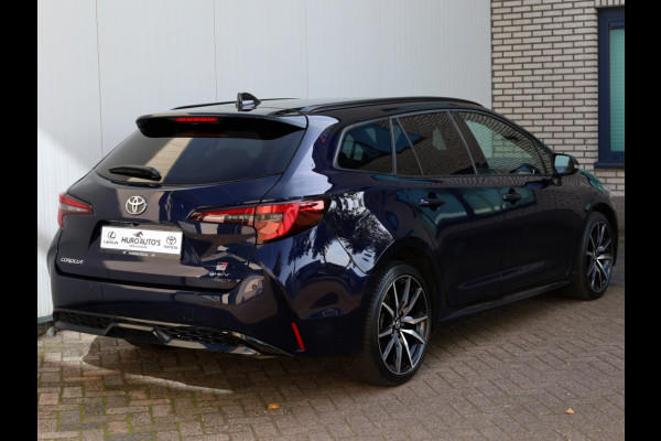 Toyota Corolla Touring Sports Hybrid 140 GR Sport | Bi-Tone | Half Leder | Stoelverwarming