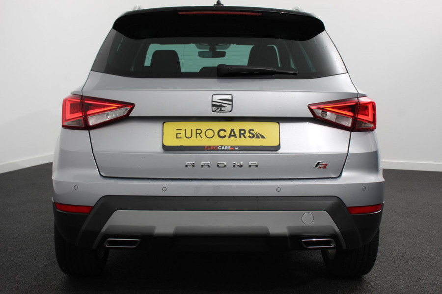 Seat Arona 1.0 TSI 110 pk DSG FR Tech Parkeersensoren Camera Adaptieve Cruise Control Stoelverwarming Dodehoek Assistent Getinte ramen LED-verlichting voor