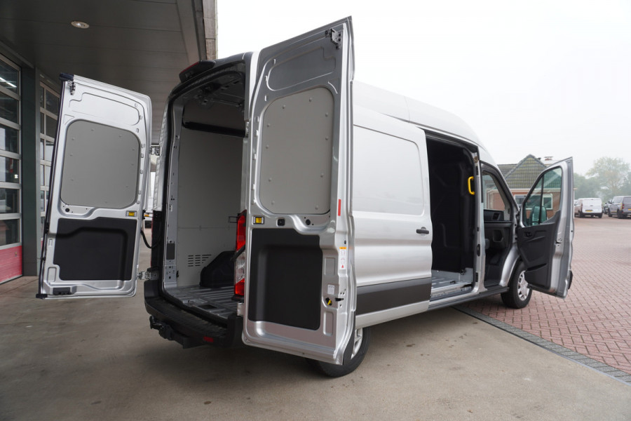 Ford Transit 350L 2.0 TDCI 130PK L3H3 Trend nr. V066 | Airco | Cruise | Camera | Trekhaak