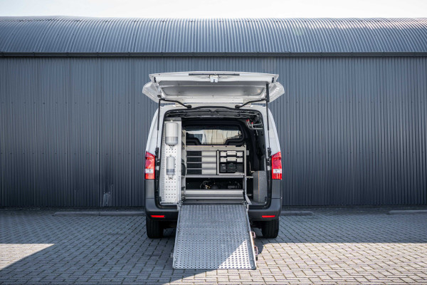 Mercedes-Benz Vito 111 CDI | Volledig ingericht | 3-Zits | Camera | Navi | Airco
