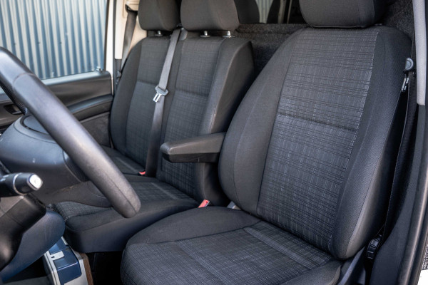 Mercedes-Benz Vito 111 CDI | Volledig ingericht | 3-Zits | Camera | Navi | Airco