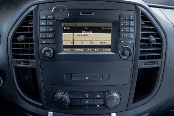 Mercedes-Benz Vito 111 CDI | Volledig ingericht | 3-Zits | Camera | Navi | Airco