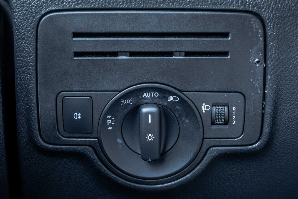 Mercedes-Benz Vito 111 CDI | Volledig ingericht | 3-Zits | Camera | Navi | Airco