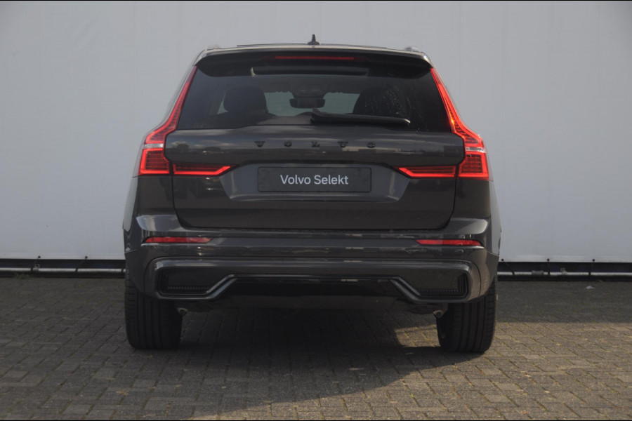 Volvo XC60 T6 350PK Automaat AWD Plus Dark Trekhaak / Adaptieve cruise control / BLIS / Panoramadak / Parkeersensoren voor - en achter / parkeercamera / Elektrische stoelen / stoel - en stuurverwarming /