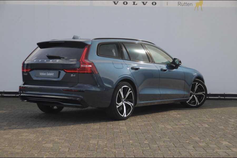Volvo V60 B4 211PK Automaat Plus Dark / Trekhaak Adaptive Cruise Control/ Apple Carplay/ Android Auto/ Achteruitrijcamera/ Parkeersensoren voor en achter/ Stoelverwarming/ Stuurverwarming/ Elektrisch bedienbare stoelen met geheugen