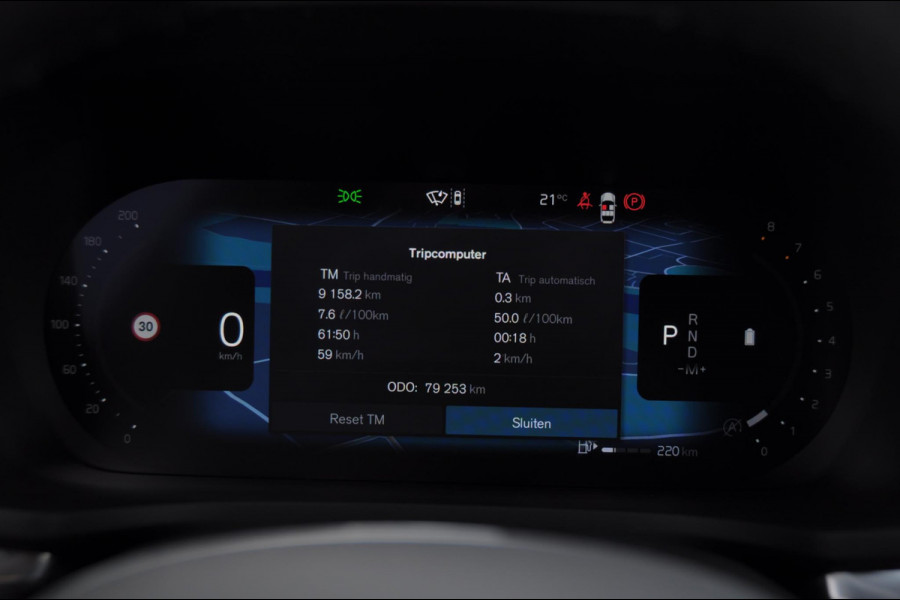 Volvo V60 B4 211PK Automaat Plus Dark / Trekhaak Adaptive Cruise Control/ Apple Carplay/ Android Auto/ Achteruitrijcamera/ Parkeersensoren voor en achter/ Stoelverwarming/ Stuurverwarming/ Elektrisch bedienbare stoelen met geheugen