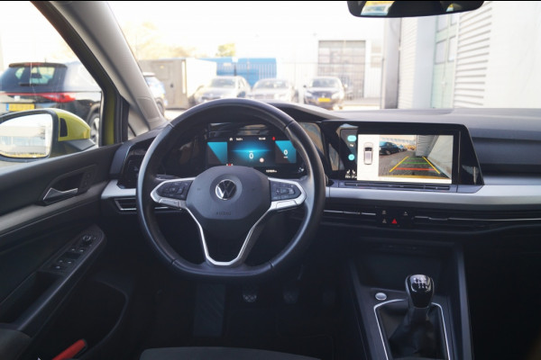 Volkswagen Golf Variant 1.0 TSI 110pk Life Business Lounge -LED-TREKHAAK-