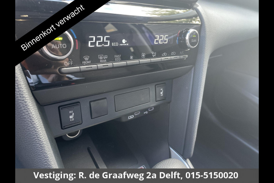 Toyota Yaris Cross 1.5 Hybrid 130 Executive | Trekhaak | Stuur- & Stoelverwarming | Dodehoek detectie | Parkeersensoren | Navigatie