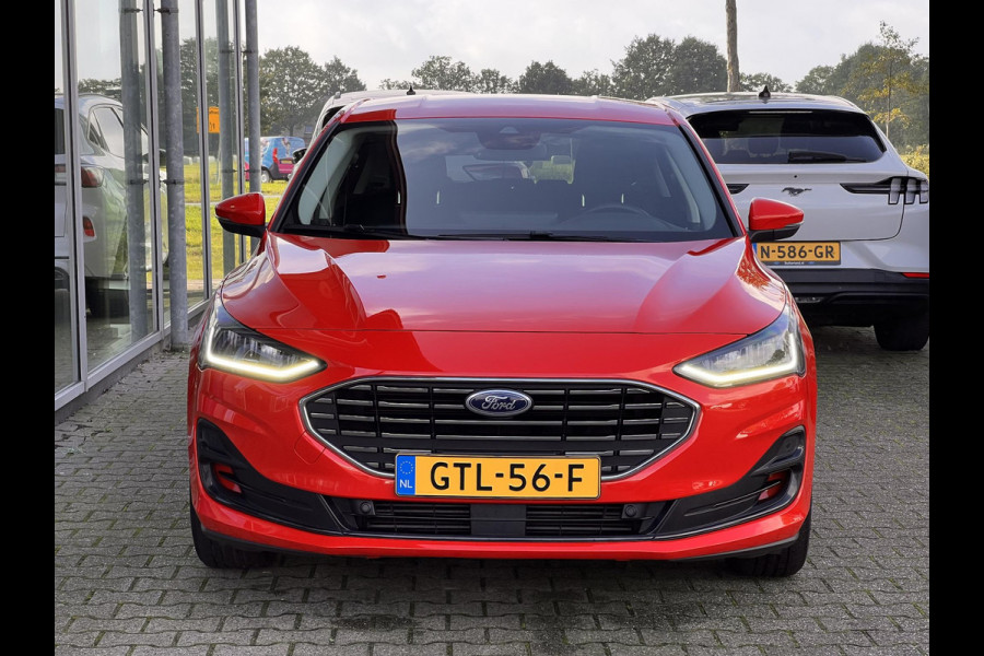 Ford Focus 1.0 EcoBoost Hybrid Titanium Cruise Control | PDC | Climate control