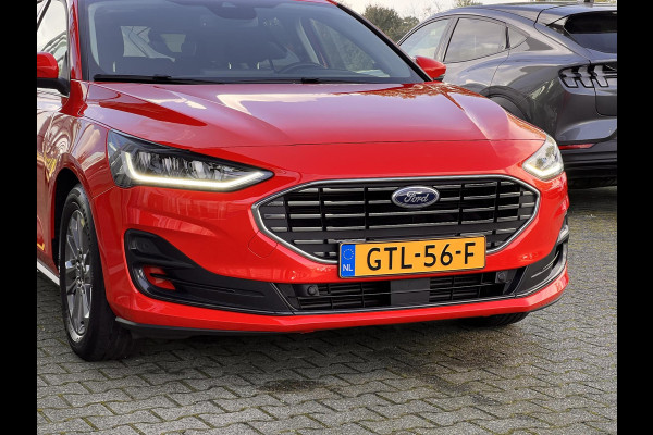Ford Focus 1.0 EcoBoost Hybrid Titanium Cruise Control | PDC | Climate control