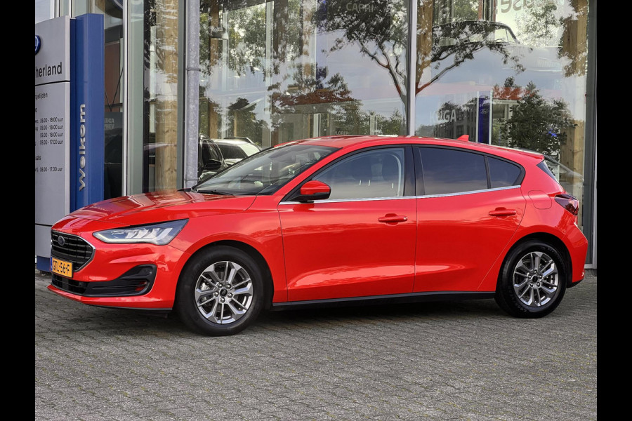 Ford Focus 1.0 EcoBoost Hybrid Titanium Cruise Control | PDC | Climate control