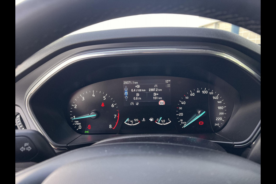Ford Focus 1.0 EcoBoost Hybrid Titanium Cruise Control | PDC | Climate control