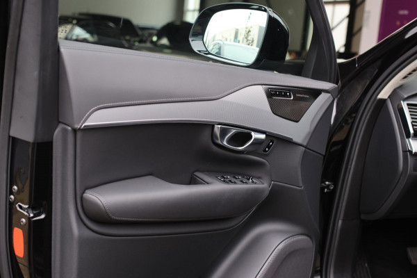 Volvo XC90 2.0 T8 Plug-in hybrid AWD Ultra Dark 7p. *Pano*Head-Up*H/K*