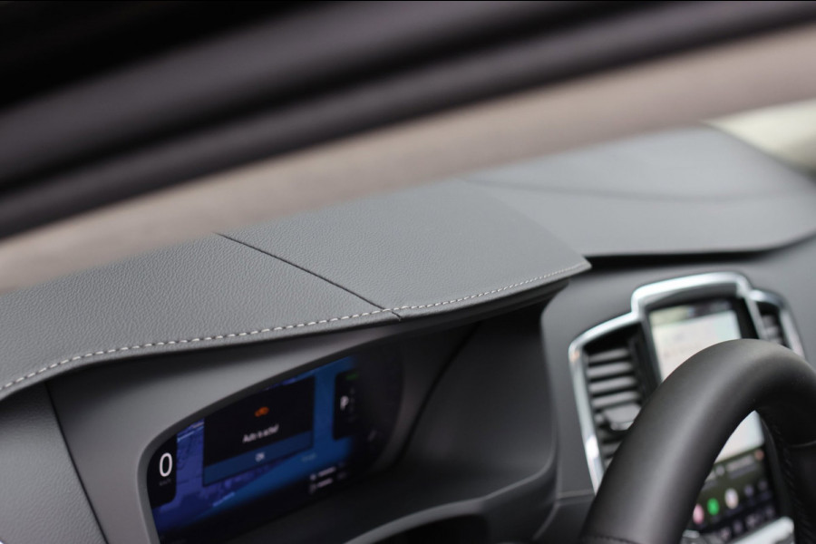 Volvo XC90 2.0 T8 Plug-in hybrid AWD Ultra Dark 7p. *Pano*Head-Up*H/K*