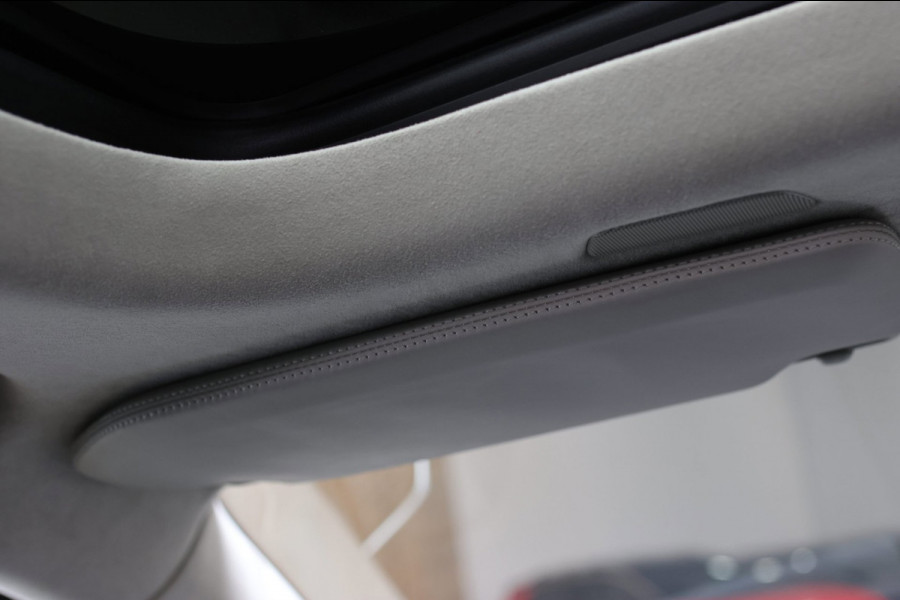 Volvo XC90 2.0 T8 Plug-in hybrid AWD Ultra Dark 7p. *Pano*Head-Up*H/K*