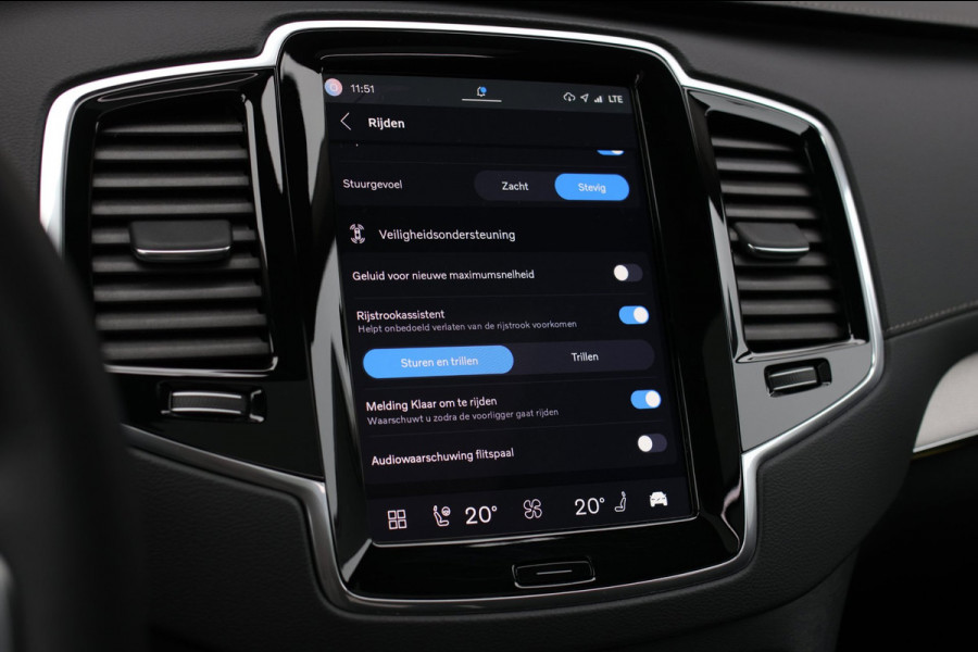 Volvo XC90 2.0 T8 Plug-in hybrid AWD Ultra Dark 7p. *Pano*Head-Up*H/K*
